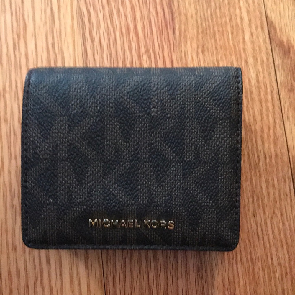 Authentic small Michael Kors wallet